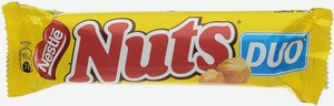 Шоколадный батончик Nuts с орехами, 66 г